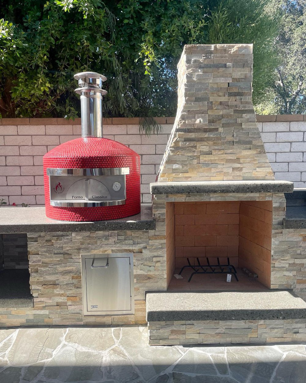 Napoli brick pizza oven in an outdoor kitchen