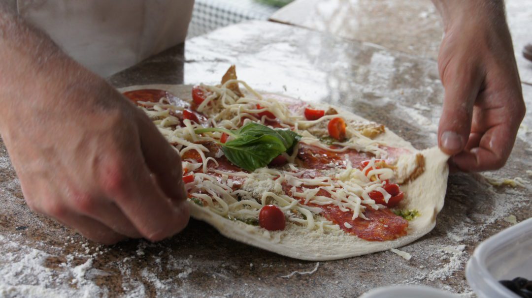classic tomato pizza sauce